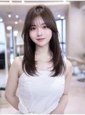 くびれ顔周りレイヤーカットミディアム美髪質改善トリートメント