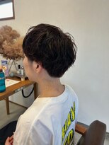 ツキ(TSUKI)&nbsp;刈り上げショート