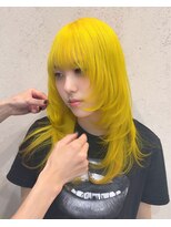 ディーンアイラ(DEAN ISLA) ハッシュカット+ペールイエローカラー