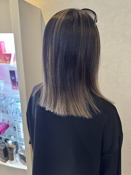 アンビ(ambi) デザインカラー×bob
