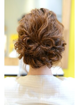 パッチ ヘアー(PATCH HAIR) リボン×波ウェーブ