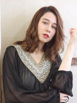 ソース 梅田(SOURCE) 【Source】ヌーディベージュ