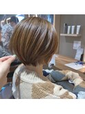 ショートボブ