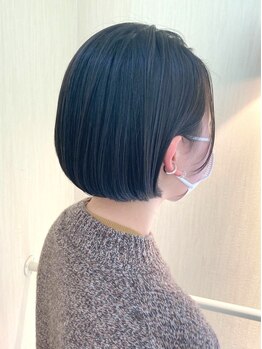 ［鳴門］ヘアスタイルは最高のアクセサリー。あなたが毎日身に纏うものだから、とっておきをお届けしたい―