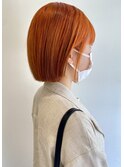 ショートボブ×ブリーチ1回で鮮やかなオレンジカラー