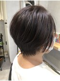 元住吉OREO ☆ペタっする髪質も襟足タイトでメリハリショート☆