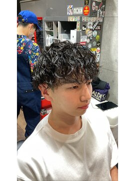 グロウヘアワークス(grow hair works) 波巻きパーマ！