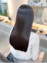 エイチバイシオミエイチ 神戸三宮(H by shiomi H)