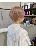 ハイトーンショート　ミルクティーベージュ　ハンサムショート