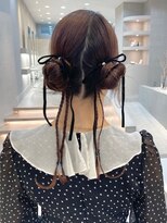 ヴィサージュアクト(VISAGE a.c.t)&nbsp;お団子×三つ編みアレンジ