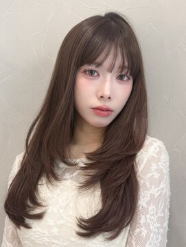 アグノス 青山(Agnos) 小顔カット大人可愛い結べるボブレイヤーカット艶感うる艶髪