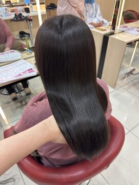 フェイス 伊勢原(FACE。) 【伊勢原】イルミナカラー+髪質改善で叶える透明感オリーブ