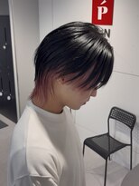 テンバイリップスヘアー(TEN by LIPPS hair)&nbsp;ピンクインナーカラーセンターパートウルフ