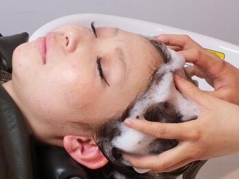 美容室 ロンドコレクションの写真/「髪が細くなってきた」「ボリュームがなくなってきた」という方へ。【カット+ヘッドスパ¥8400→¥7100】