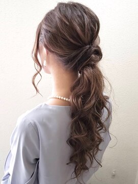 アルティナ(artina) ポニーテールアレンジ 【artina町田】