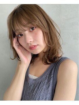 エイミー(Aimee) Aimee 町田　ナチュラルベージュ×エアリーカール