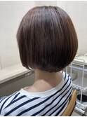 jourスタイリスト 今嶋 コンパクトな丸みショートボブ