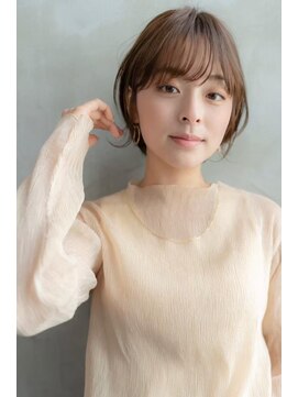 ドットハリス(.Hallis) 大人かわいい/小顔ヘア/透明感ベージュ/20代30代40代