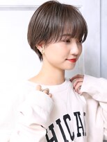 クラッチ ユニ(CLUTCH uni)&nbsp;大人可愛い小顔ツヤ髪ツヤ感前下がりショートボブA8