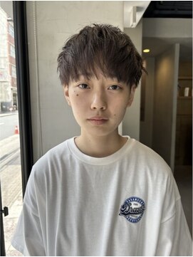 ヘアー アイス ルーチェ(HAIR ICI LUCE) 女性刈り上げ ツーブロック 透明感カラーダブルカラー 山中