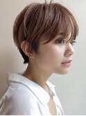 コンパクト美髪マッシュショート