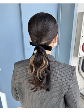 オウン(AUN) タイトローポニー