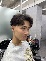 クロムトウキョウ ザ バーバー ネオン 新宿店(CHROM TOKYO the Barber ne/on)&nbsp;フェザーショート