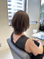 ジジ(jiji)&nbsp;アッシュカラー/伸ばしかけヘア