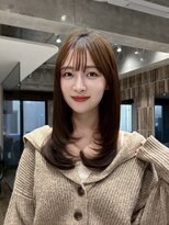 ファルベ(Farbe)&nbsp;黒髪/オリーブグレー/小顔/ココアベージュ