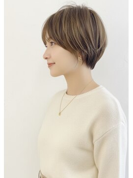 レウナ 外苑前(Reuna) 20代30代40代大人可愛いショートボブ ミニマム