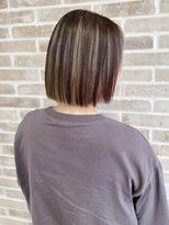 ブロッサム 上福岡店(Blossom)&nbsp;切りっぱなしボブ/白髪ぼかし/ハイライト［上福岡］