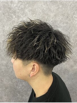 ライズ 渋谷店(RISE) カット＋特殊パーマ【ハイライトツイストスパイラル】