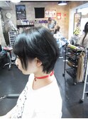 ウィングショートボブ
