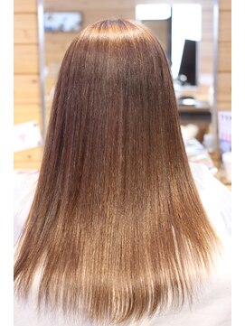 カシュカシュヘア(Cache-Cache hair) 好評！物凄い縮毛矯正！