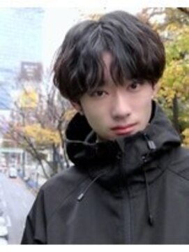 アイトーキョー 名古屋栄(AI TOKYO) スキンフェード/韓国マッシュ/センターパート[名古屋駅/栄駅]