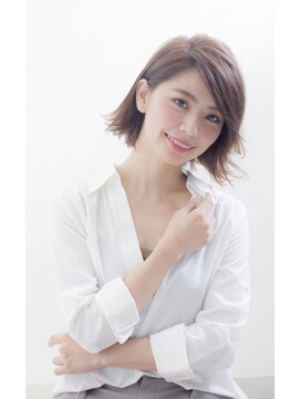 ビフィーノ ソラーレ 夙川店(bifino solare) ミディアムスタイル