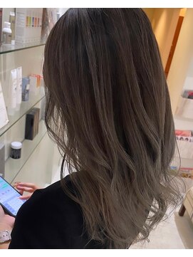 タブーセントラル(TABOO Central) シャドールーツ