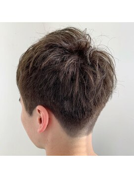 アトリア 横浜(Atria) 爽やか刈り上げ