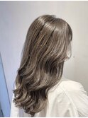 アッシュグレージュ×ロング