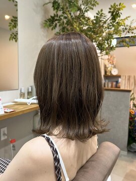 バウム ヘアー(Baum Hair) カット&カラー&魔法の泡トリートメント