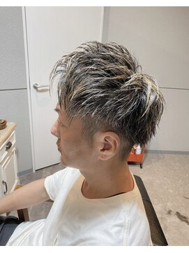 アーチテクトヘア(Architect hair by Eger) ハイライトショート