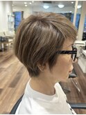 ★40代50代★大人ベリーショートカット白髪ぼかしハイライト