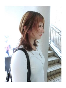 ノラ シブヤ(NORA) ハッシュカット・シャギーレイヤー ウルフカットレイヤーカット