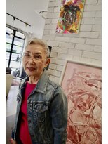 コスアンドコウ 横浜山下(Cos&Co.)&nbsp;Guest look 【ショート/グレイヘア/刈り上げ】