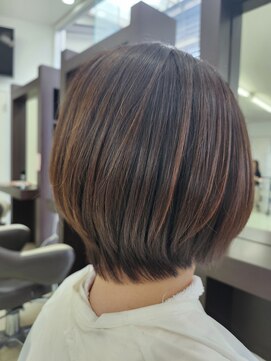 ラグゼヘアカミヤ 菊川店(luxe hair CAMIYA) ショートボブ