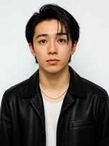 セプト 博多(SEPT.)&nbsp;メンズショート 眉毛カット 韓国ヘア 20代 ツーブロック 束感