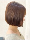 大人可愛いおしゃれボブ×明るい白髪染め