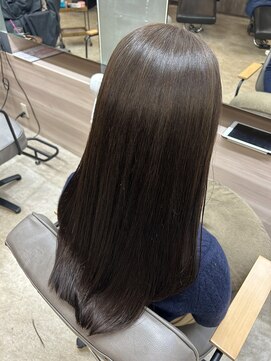 ルチア パリ(Luccica PARIS) 【Luccica PARIS sayumi】ダークオリーブ×メモリーケアカラー