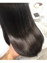 ロウブ(roubu.)&nbsp;【roubu.】触りたくなるサラサラストレート♪