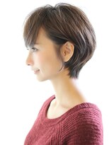 ３０代４０代５０代大人可愛いショートボブ　耳かけショート